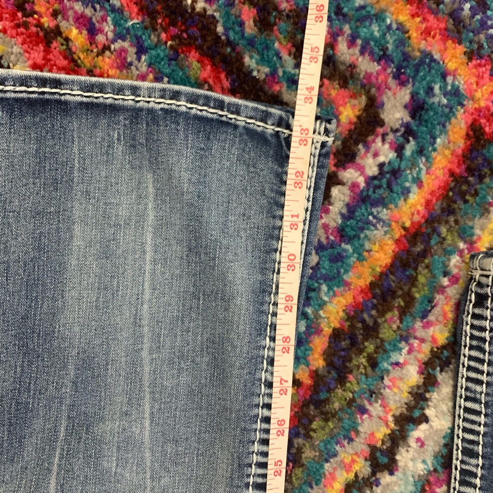 Jeans - Picture 5 of 5